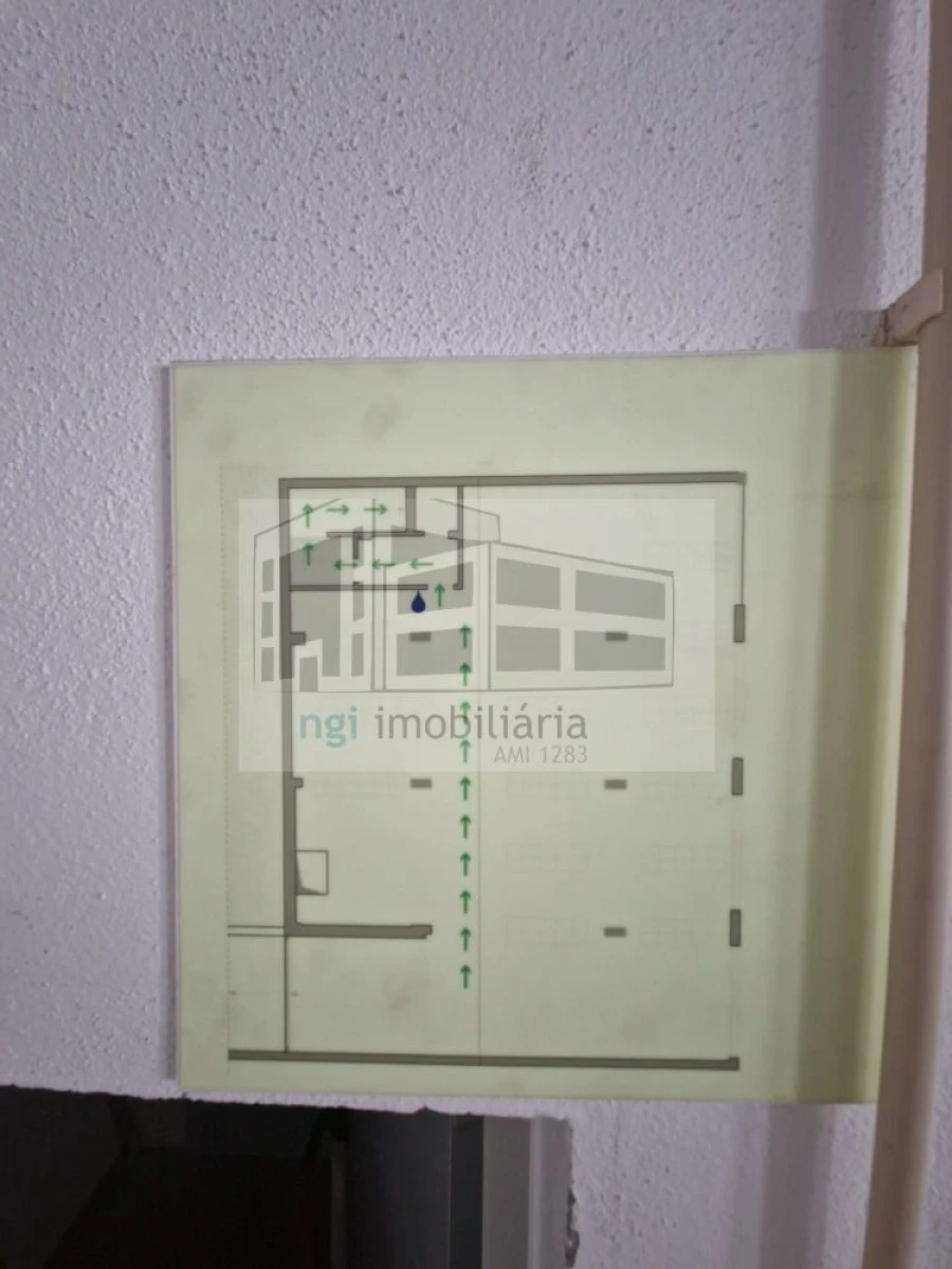 Loja para Arrendamento em Pontinha e Famões Foto 21