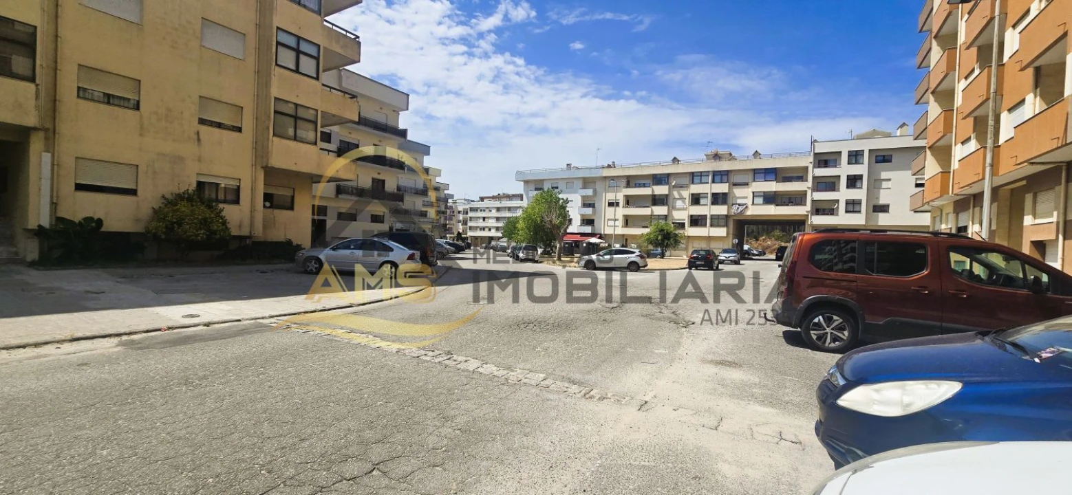 Apartamento T2 para Venda em Chafe Foto 2