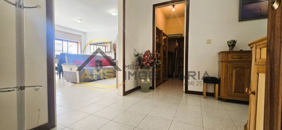 Apartamento T2 para Venda em Chafe Foto 13