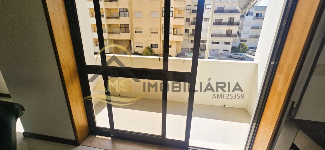 Apartamento T2 para Venda em Chafe Foto 12