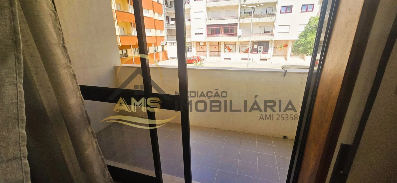 Apartamento T2 para Venda em Chafe Foto 25