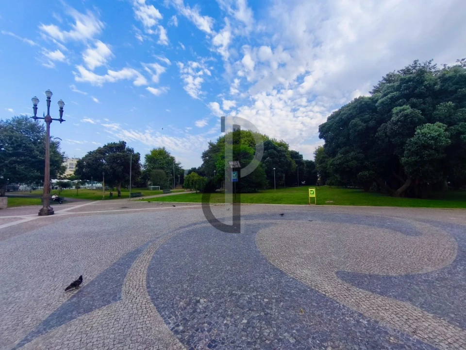 Loja para Arrendamento em Espinho Foto 10