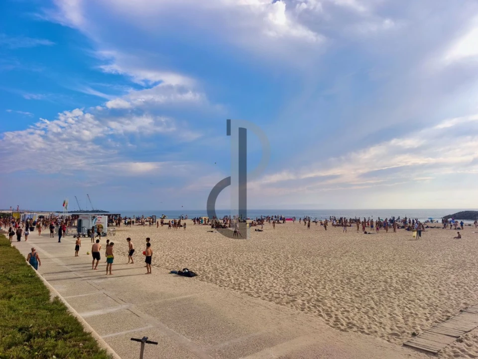 Loja para Arrendamento em Espinho Foto 12