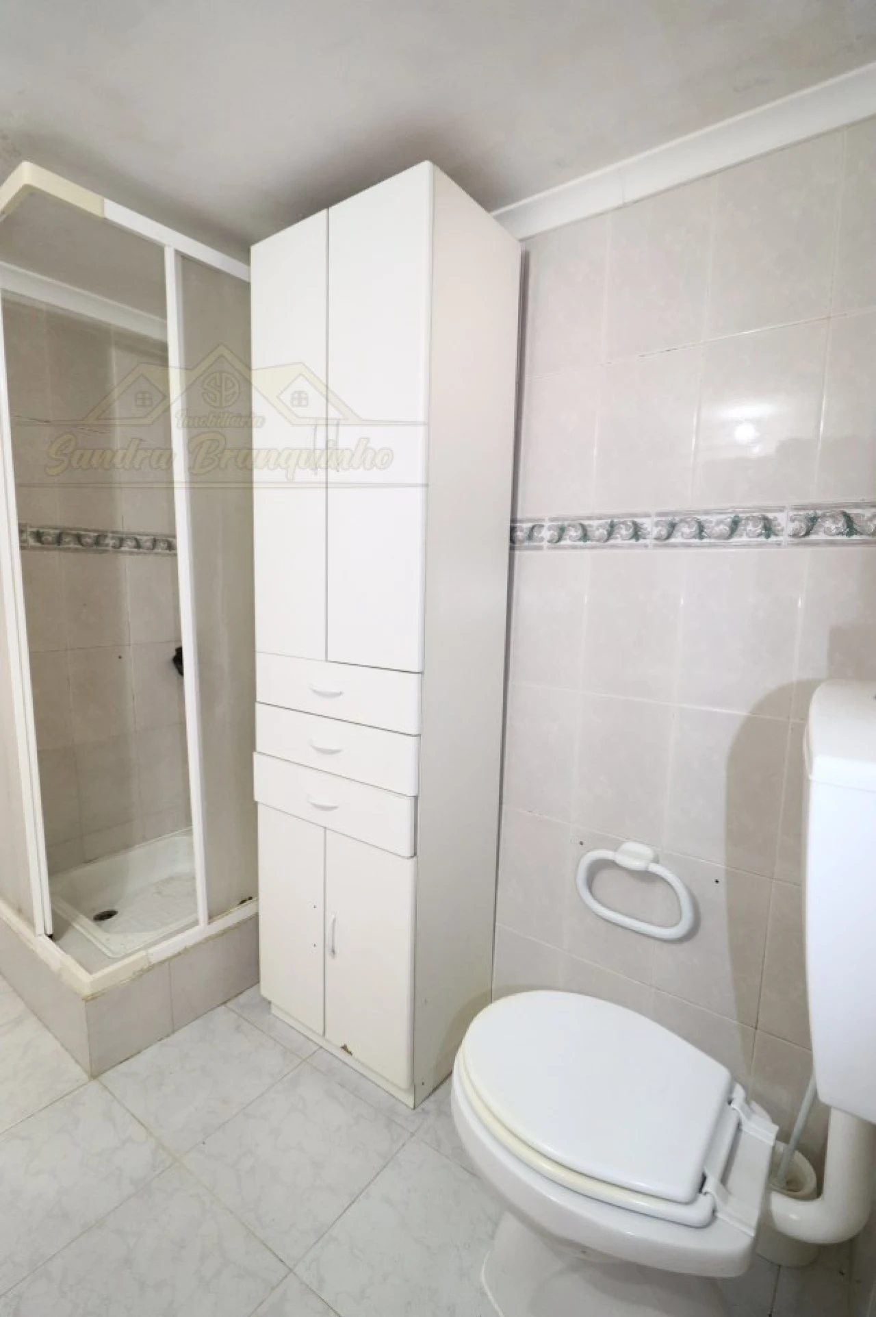 Moradia T2 para Venda em Santa Maria, São Pedro e Matacães Foto 3