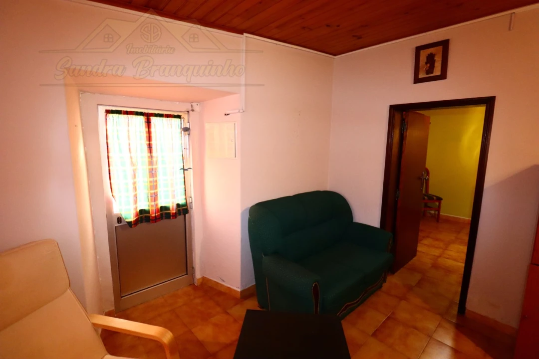 Moradia T2 para Venda em Santa Maria, São Pedro e Matacães Foto 14