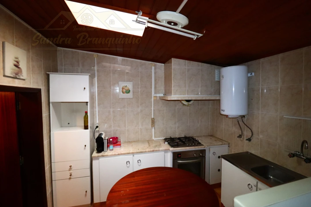 Moradia T2 para Venda em Santa Maria, São Pedro e Matacães Foto 22