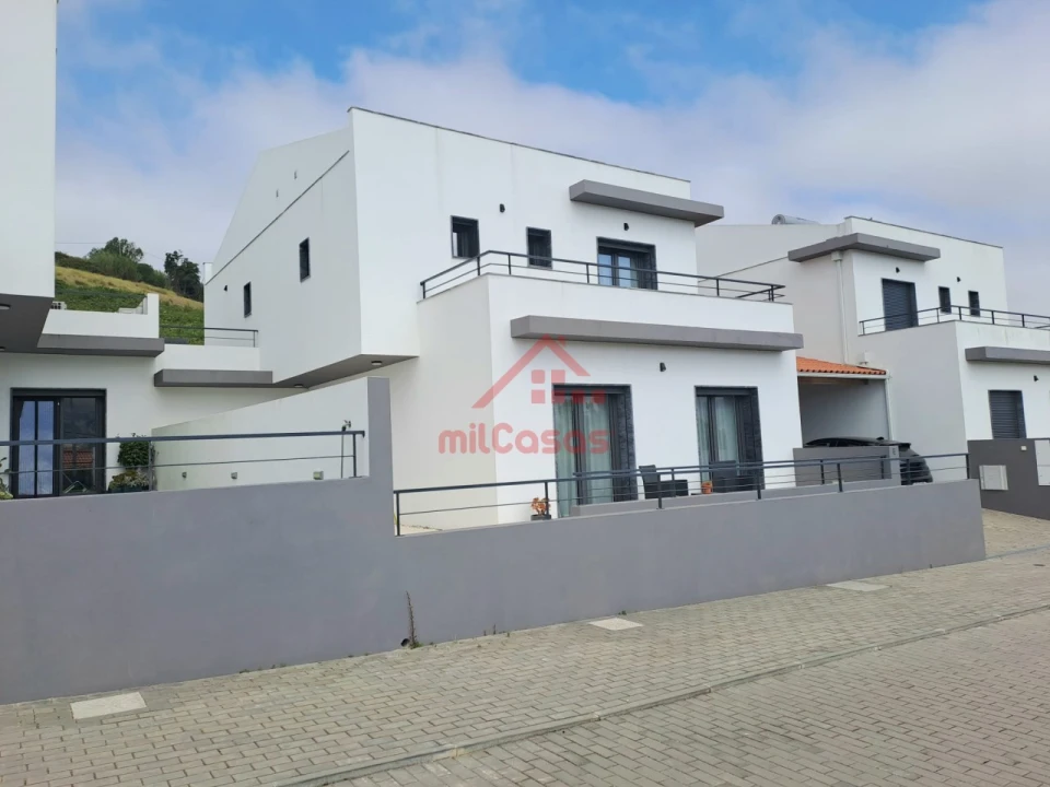 Moradia T3 para Venda em Turcifal Foto 38