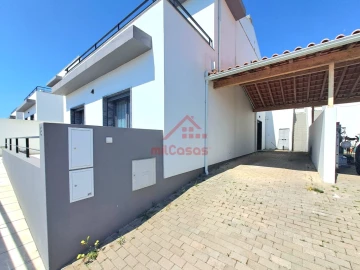 Moradia T3 para Venda em Turcifal