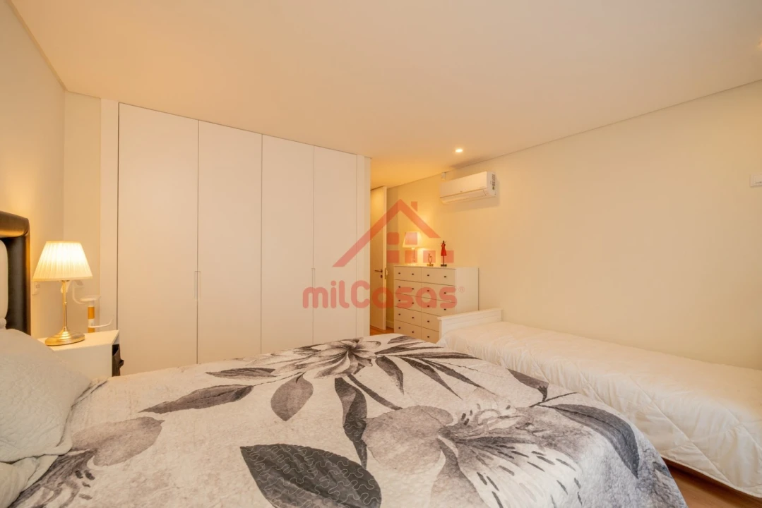 Apartamento T3 para Venda em Santa Maria, São Pedro e Matacães Foto 11