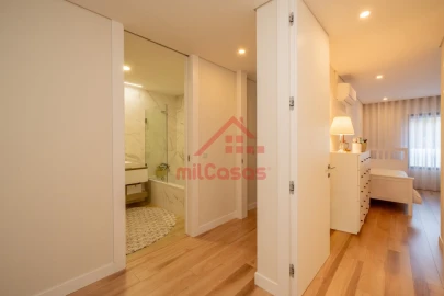 Apartamento T3 para Venda em Santa Maria, São Pedro e Matacães