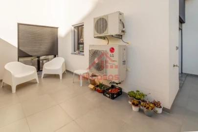 Apartamento T3 para Venda em Santa Maria, São Pedro e Matacães