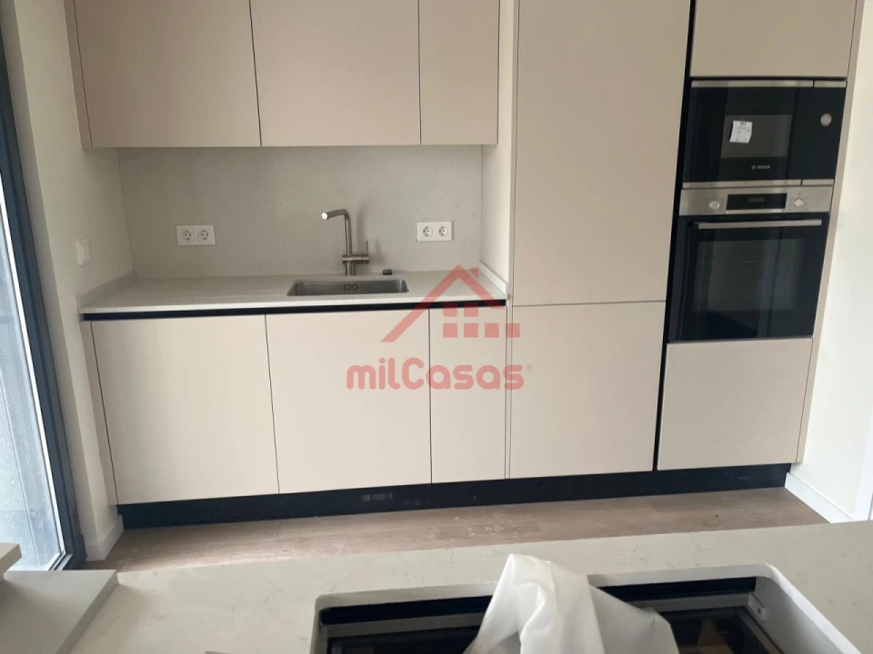 Apartamento T2 para Venda em Santa Maria, São Pedro e Matacães Foto 14