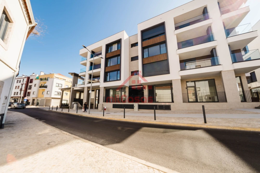 Apartamento T2 para Venda em Santa Maria, São Pedro e Matacães Foto 2