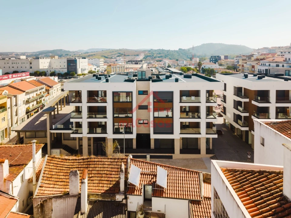 Apartamento T2 para Venda em Santa Maria, São Pedro e Matacães Foto 10