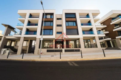 Apartamento T2 para Venda em Santa Maria, São Pedro e Matacães