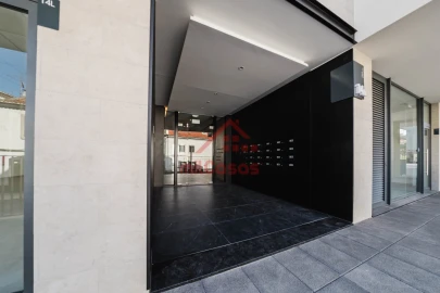 Apartamento T2 para Venda em Santa Maria, São Pedro e Matacães