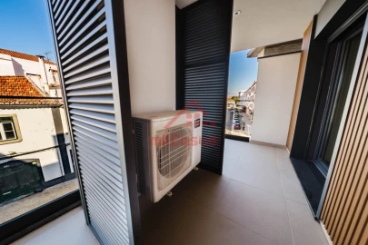 Apartamento T2 para Venda em Santa Maria, São Pedro e Matacães