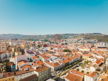 Apartamento T2 para Venda em Santa Maria, São Pedro e Matacães