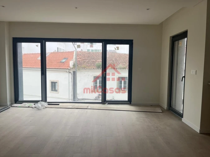 Apartamento T2 para Venda em Santa Maria, São Pedro e Matacães Foto 19