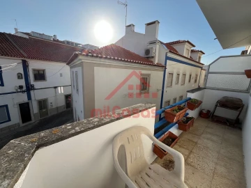 Apartamento T3 para Arrendamento em Ericeira