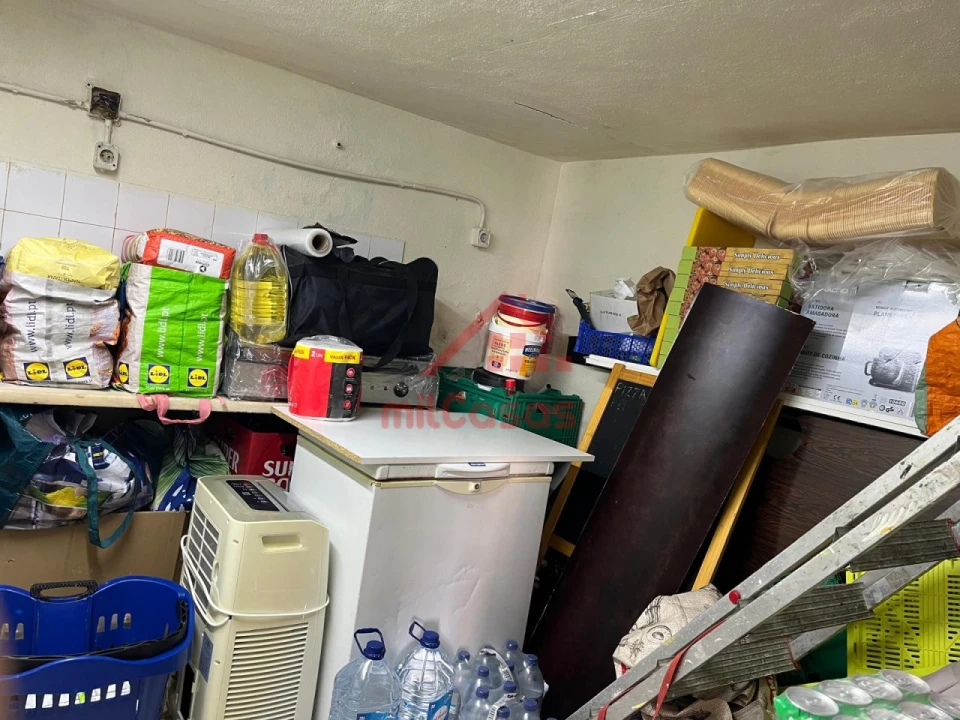 Loja para Venda em Areeiro Foto 22