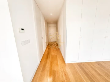 Apartamento T4 para Venda em Matosinhos e Leça da Palmeira