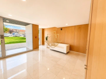 Apartamento T4 para Venda em Matosinhos e Leça da Palmeira