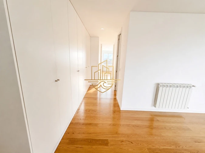 Apartamento T4 para Venda em Matosinhos e Leça da Palmeira Foto 22