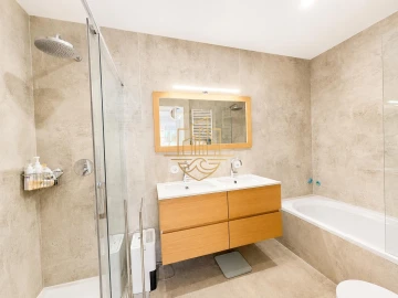 Apartamento T3 para Venda em Aldoar, Foz do Douro e Nevogilde