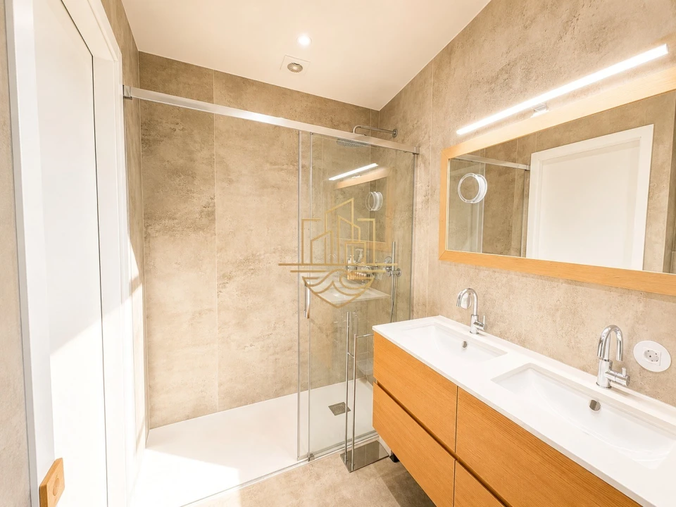 Apartamento T3 para Venda em Aldoar, Foz do Douro e Nevogilde Foto 13