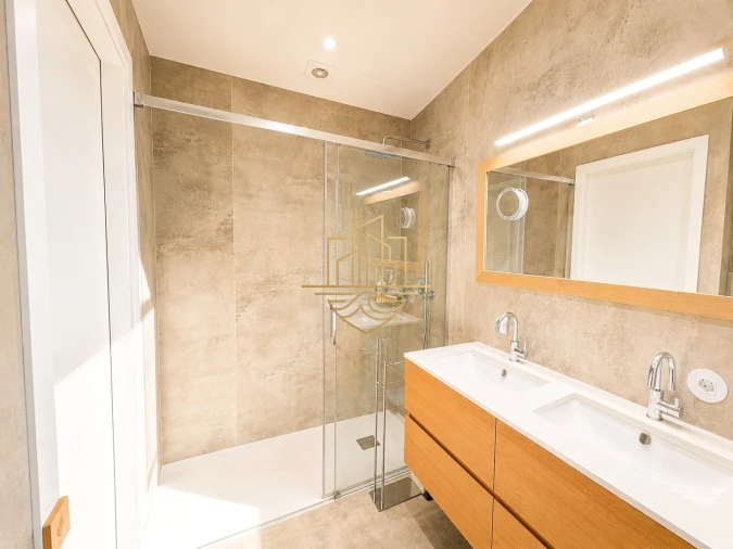 Apartamento T3 para Venda em Aldoar, Foz do Douro e Nevogilde Foto 13