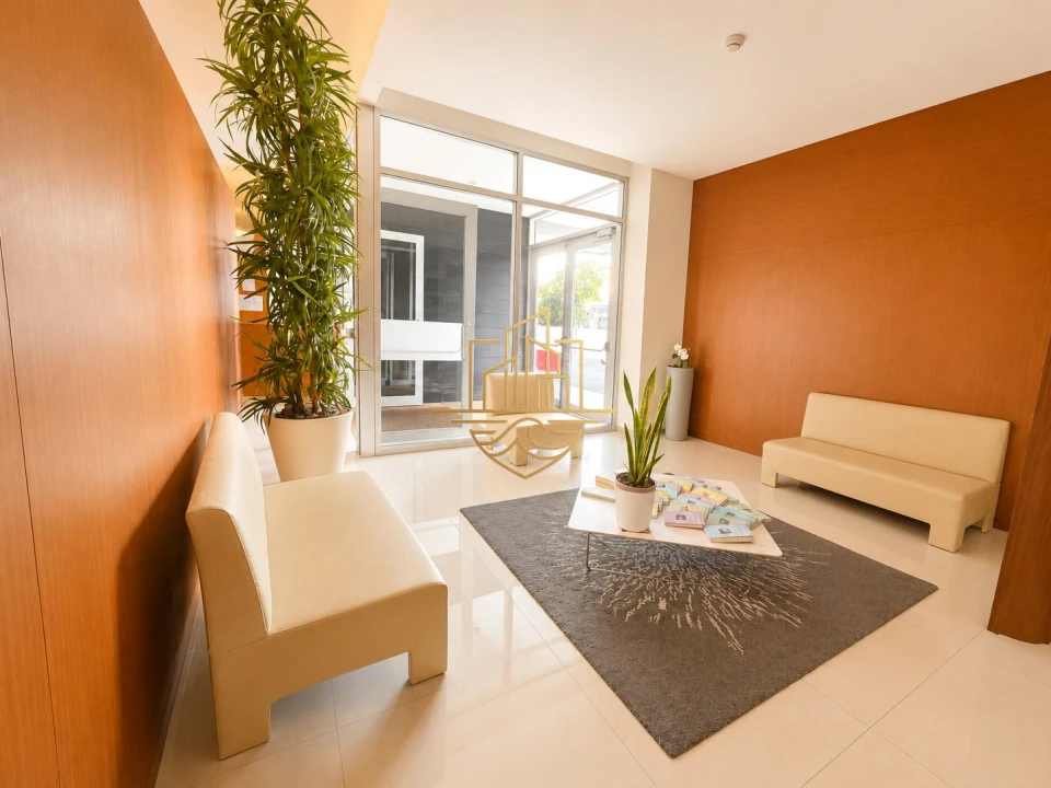 Apartamento T0 para Venda em Campanhã Foto 29