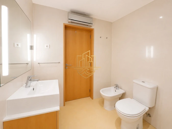 Apartamento T0 para Venda em Campanhã Foto 6