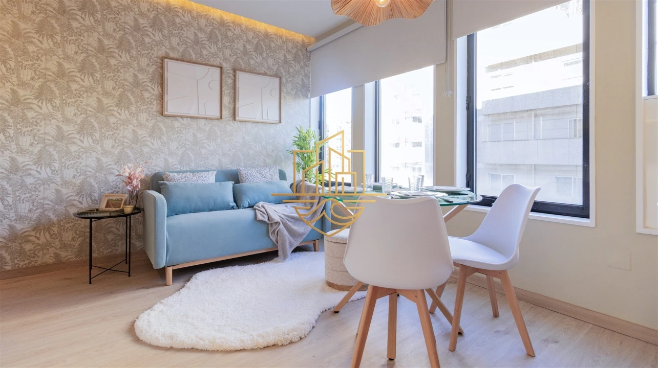 Apartamento T0 para Venda em Cedofeita, Santo Ildefonso, Sé, Miragaia, São Nicolau e Vitória Foto 3