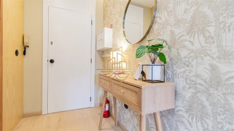 Apartamento T0 para Venda em Cedofeita, Santo Ildefonso, Sé, Miragaia, São Nicolau e Vitória