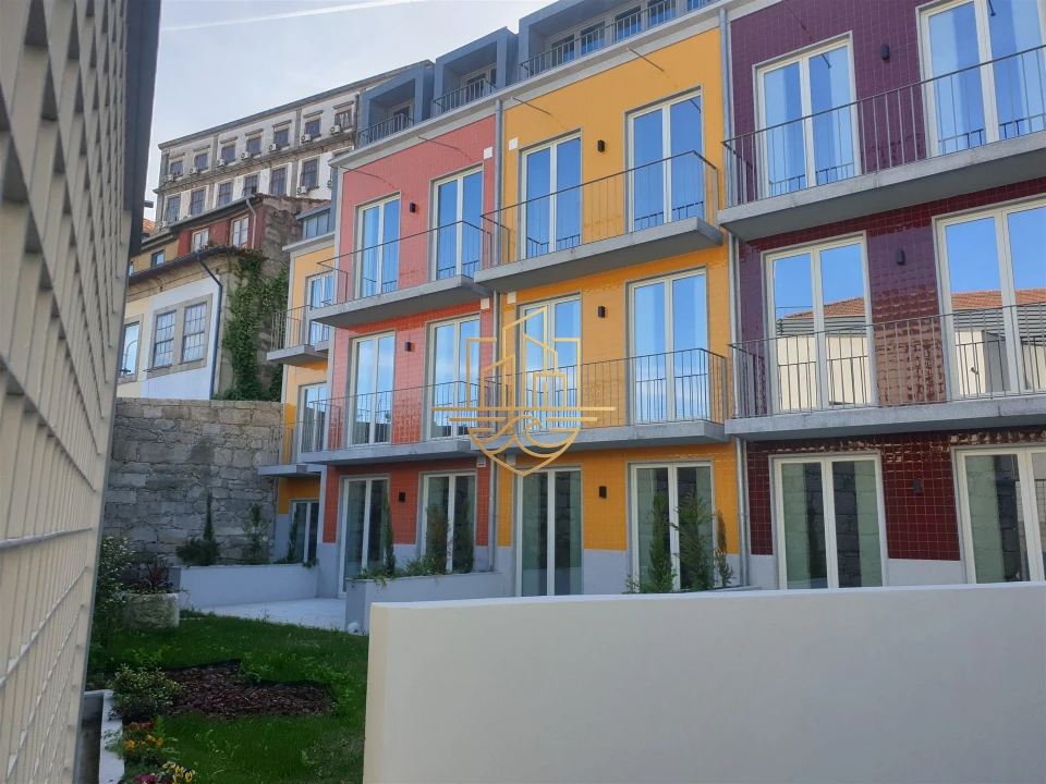 Apartamento T1 para Venda em Cedofeita, Santo Ildefonso, Sé, Miragaia, São Nicolau e Vitória Foto 4