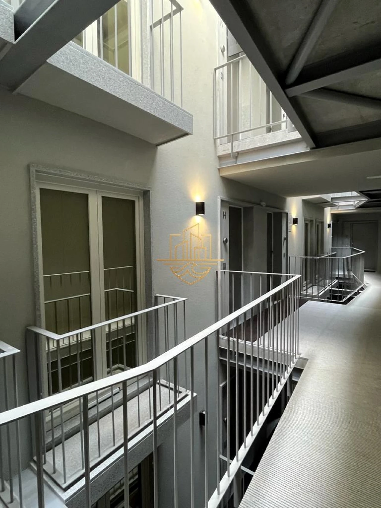 Apartamento T1 para Venda em Cedofeita, Santo Ildefonso, Sé, Miragaia, São Nicolau e Vitória Foto 31