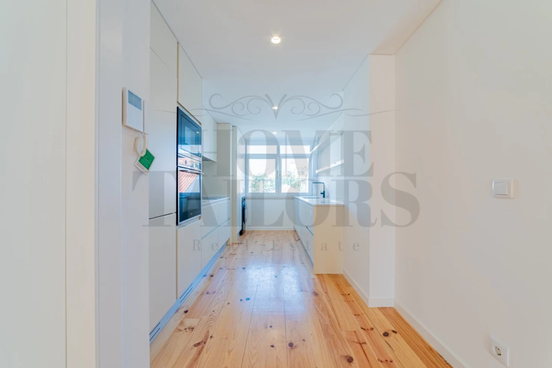 Apartamento T2 para Venda em Cascais e Estoril Foto 3
