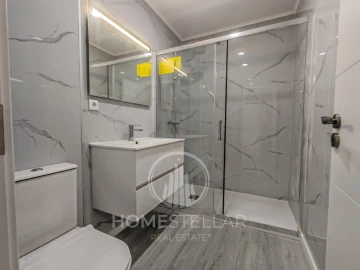Apartamento T2 para Venda em Corroios