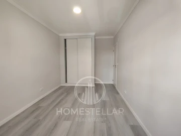 Apartamento T2 para Venda em Corroios