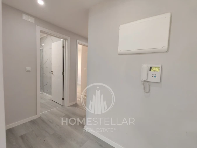 Apartamento T2 para Venda em Corroios Foto 18
