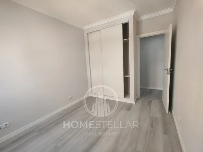 Apartamento T2 para Venda em Corroios Foto 26