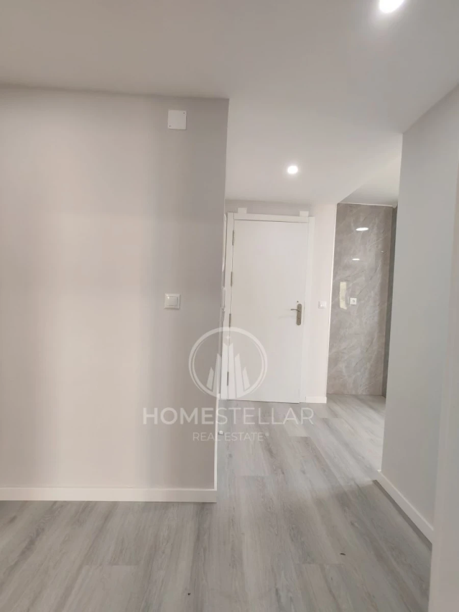 Apartamento T2 para Venda em Corroios Foto 31
