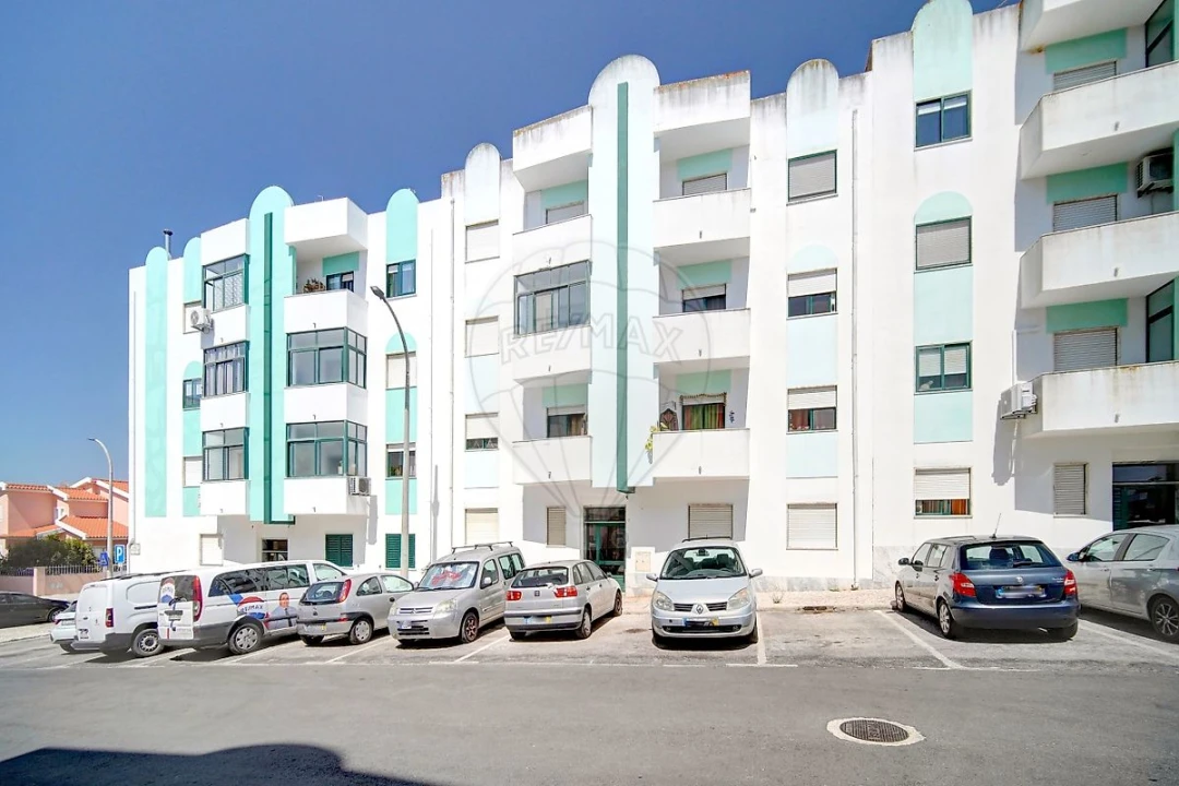 Apartamento T2 para Venda em Gambia-Pontes-Alto da Guerra Foto 2