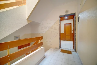 Apartamento T2 para Venda em Gambia-Pontes-Alto da Guerra