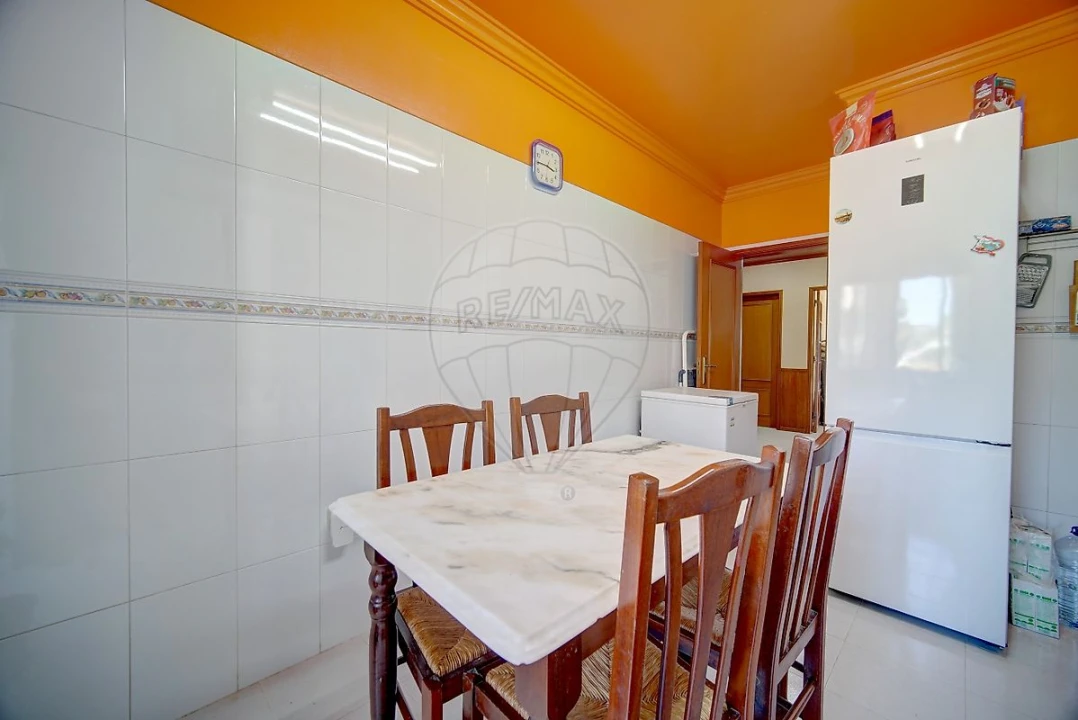 Apartamento T2 para Venda em Gambia-Pontes-Alto da Guerra Foto 13