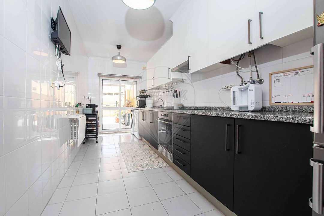 Apartamento T2 para Venda em Alenquer (Santo Estêvão e Triana) Foto 8