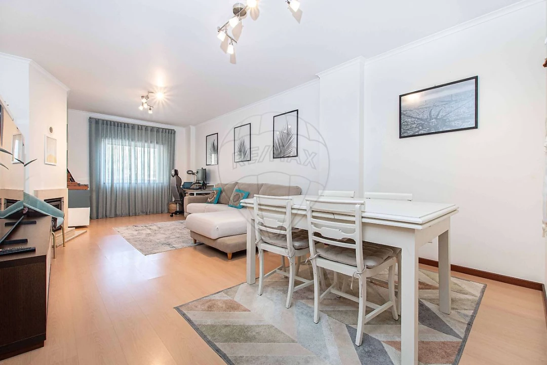 Apartamento T2 para Venda em Alenquer (Santo Estêvão e Triana) Foto 3