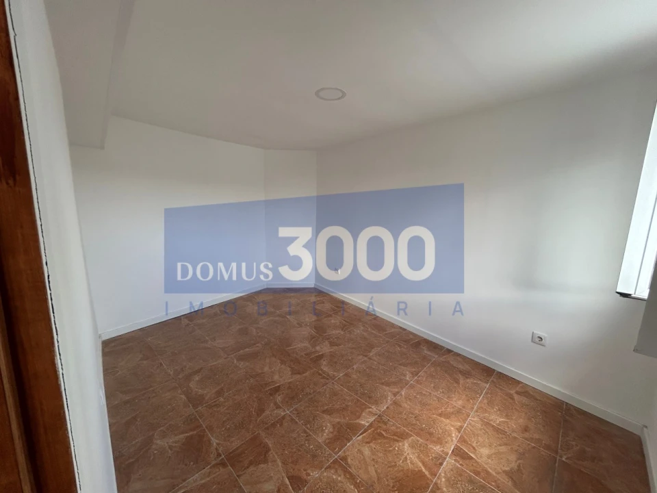 Moradia para Venda em Peso da Régua e Godim Foto 8