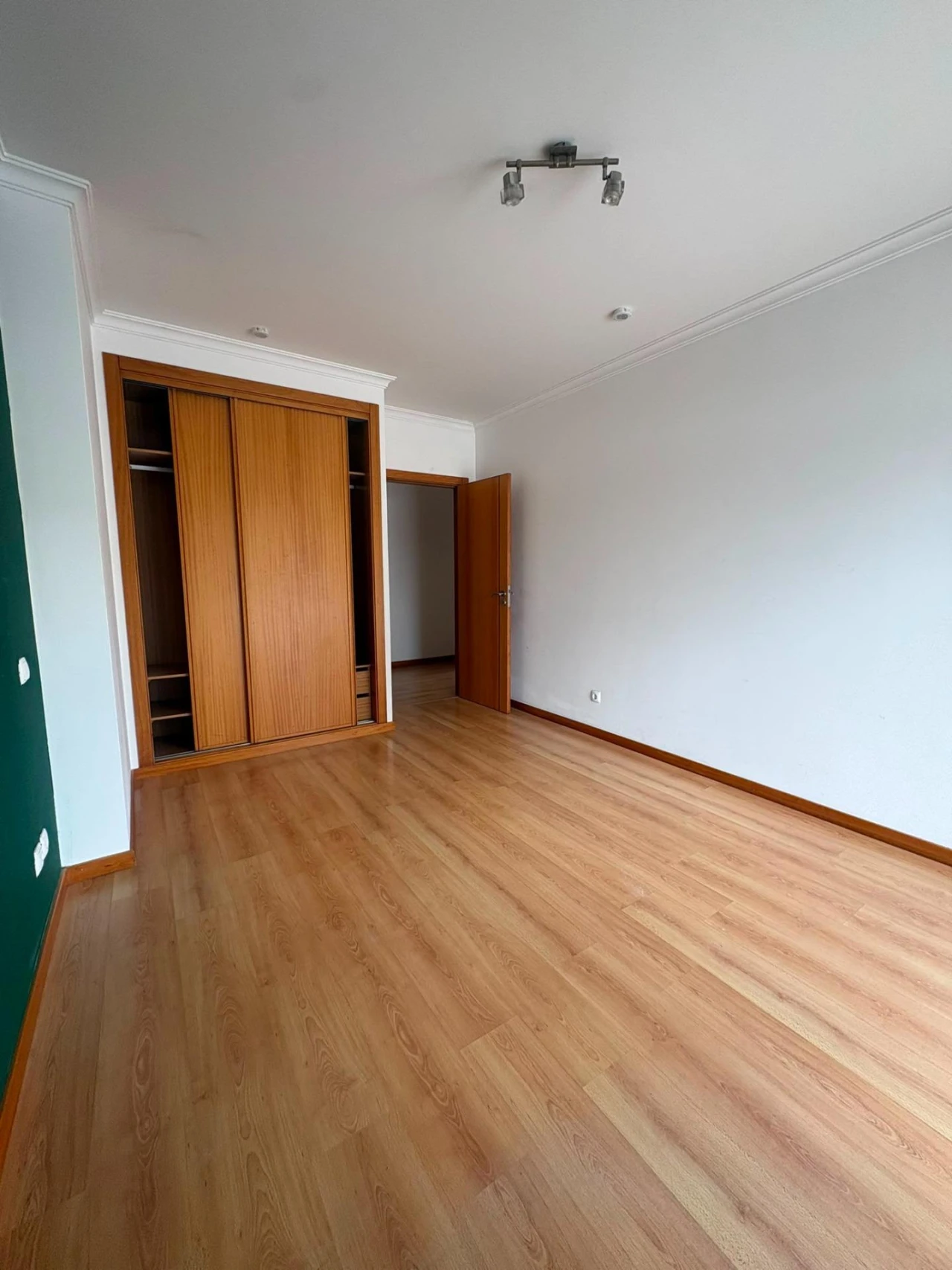 Apartamento T2 para Venda em Marinha Grande Foto 11